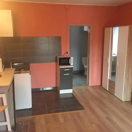 Estalagem Proche De Vulcania Et La Bourboule