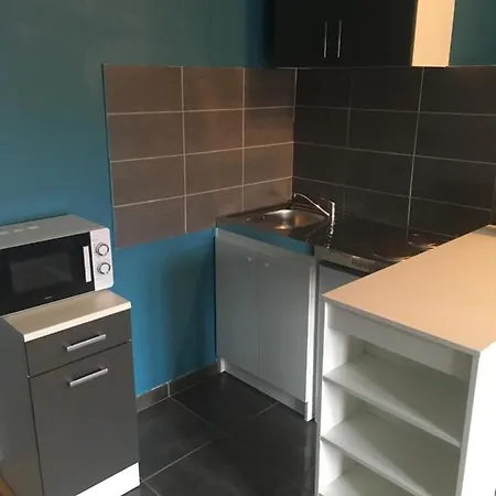 Proche De Vulcania Et La Bourboule Estalagem *